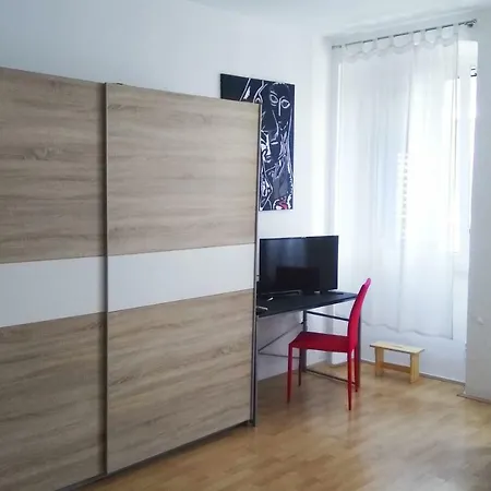 Διαμέρισμα Art Πούλα